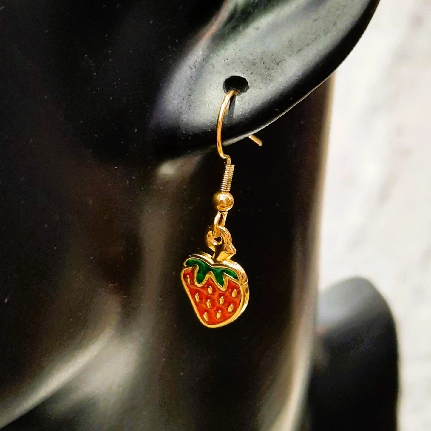 Επίχρυσα σκουλαρίκια φράουλες
