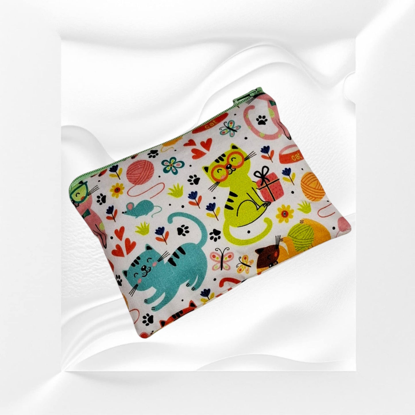 Χειροποίητο βαμβακερό πορτοφολάκι χαρούμενες γατούλες