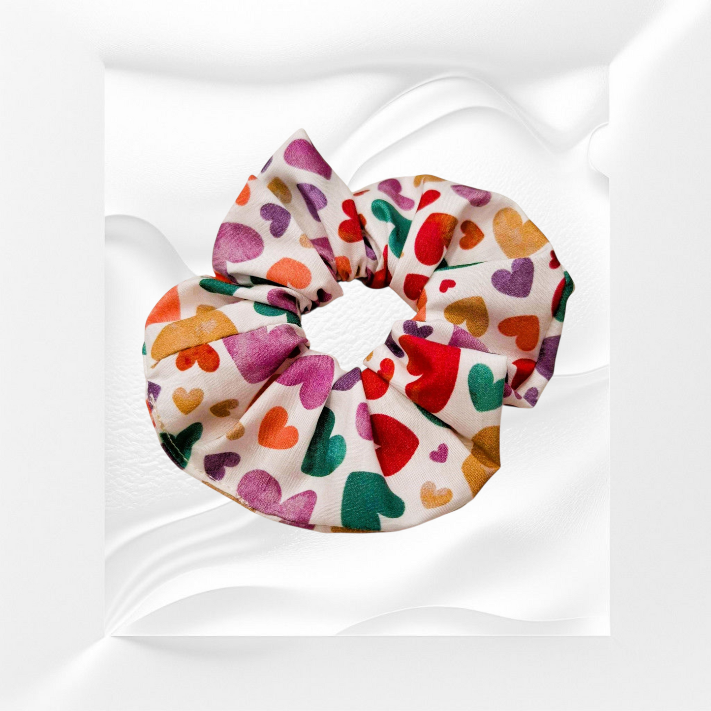 Scrunchie χαρούμενες καρδούλες