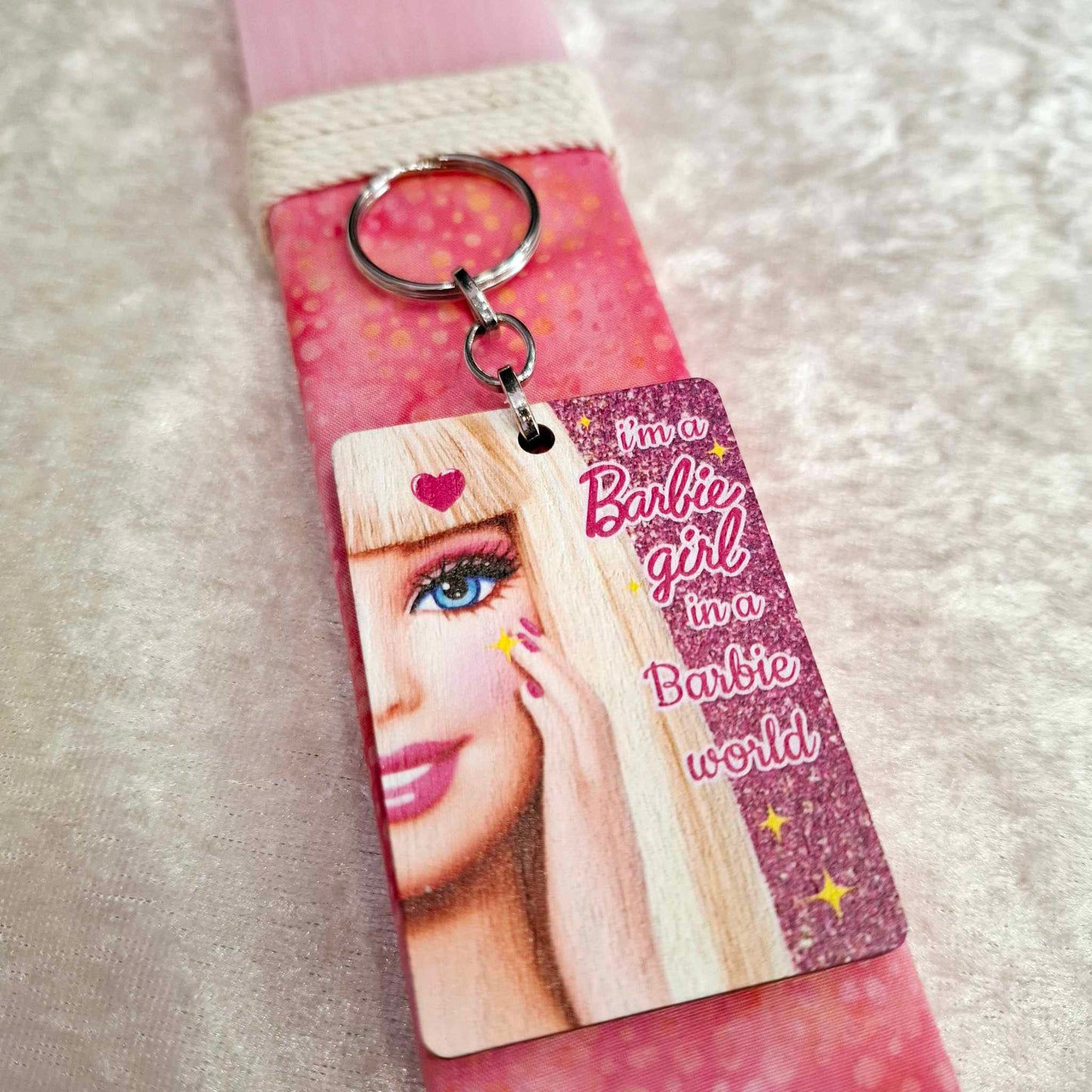 Ροζ αρωματική λαμπάδα Barbie