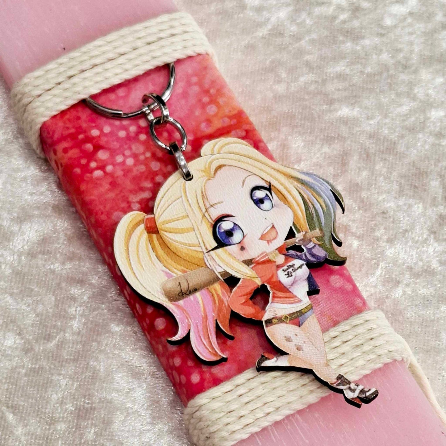 Ροζ αρωματική λαμπάδα Harley Quinn
